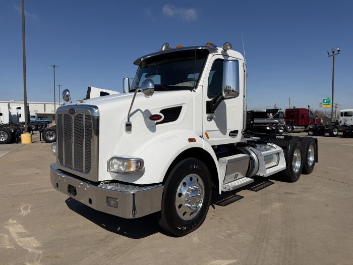 2020 Peterbilt 567-1