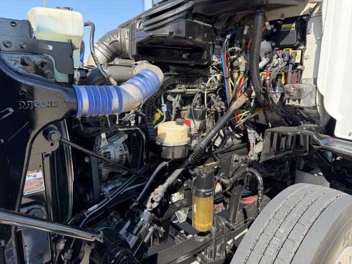 2020 Peterbilt 567-16