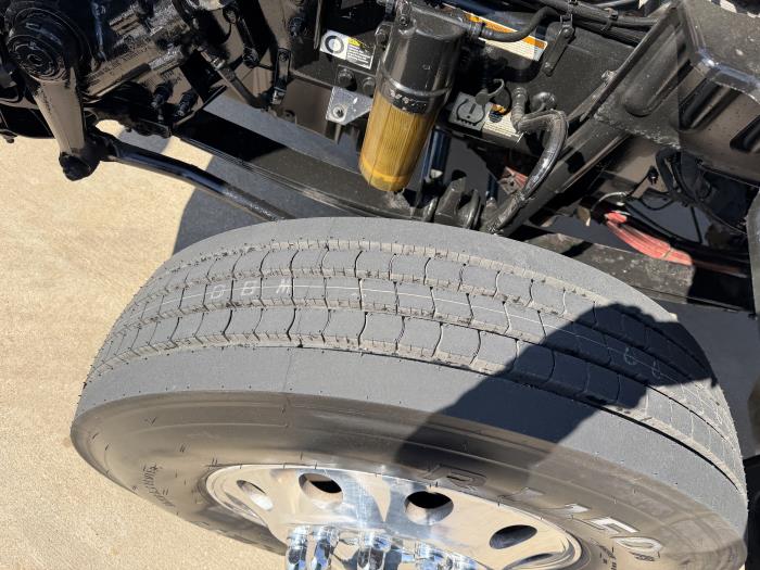 2020 Peterbilt 567-18