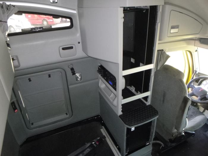 2021 Kenworth T680-18