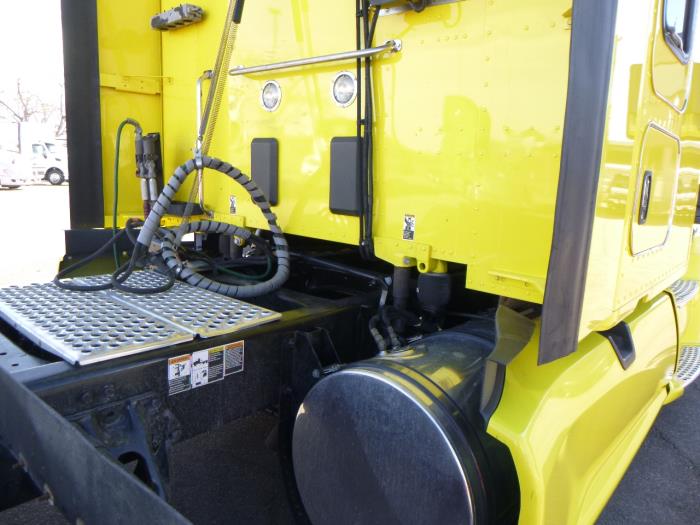 2021 Kenworth T680-28