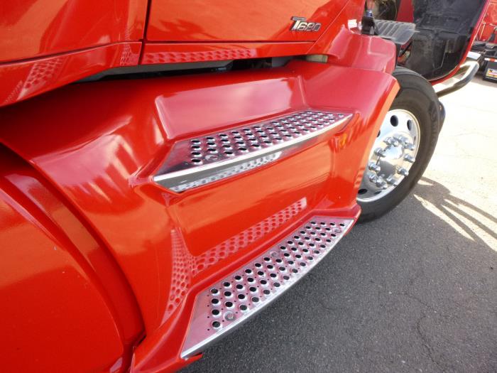 2021 Kenworth T680-32