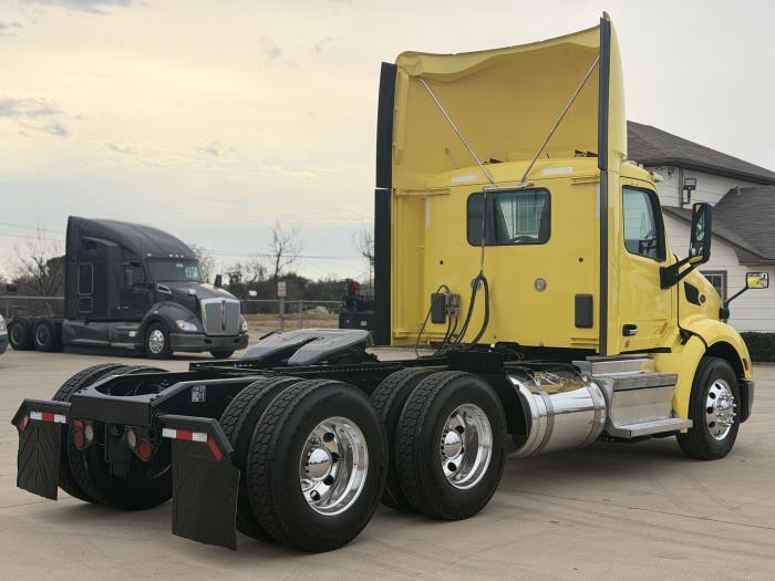 2021 Peterbilt 579-5