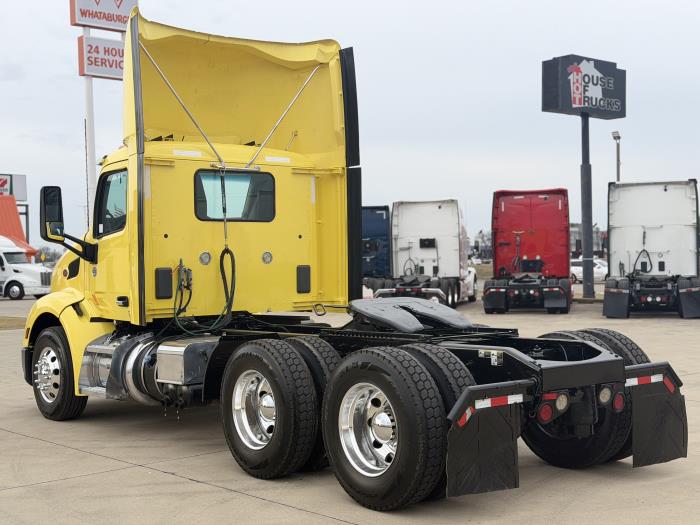 2021 Peterbilt 579-7