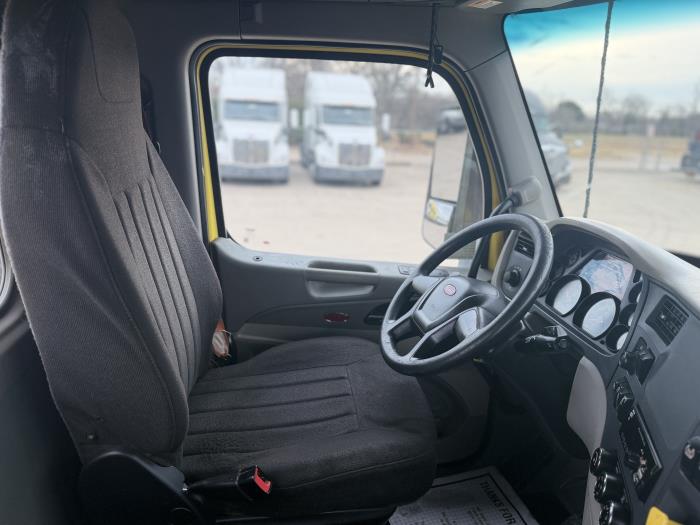 2021 Peterbilt 579-23