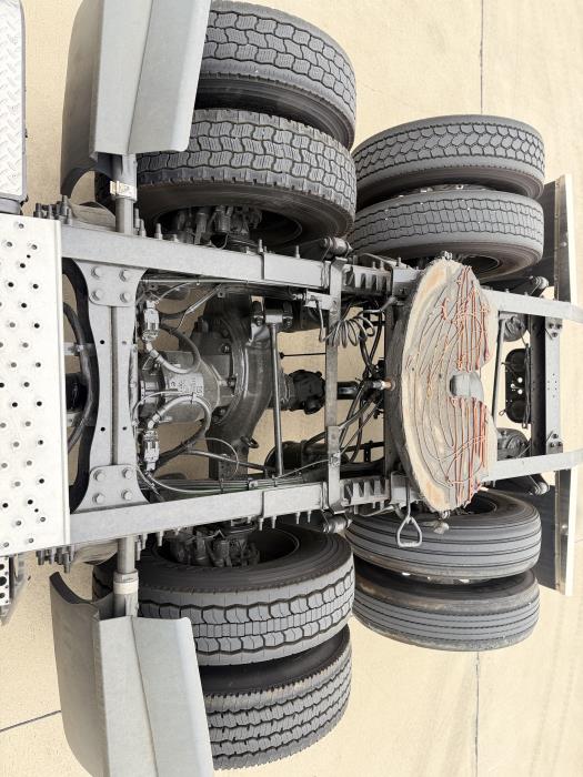 2021 Freightliner Cascadia-13