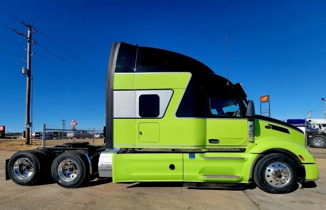 2022 Peterbilt 579-2