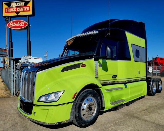 2022 Peterbilt 579-3