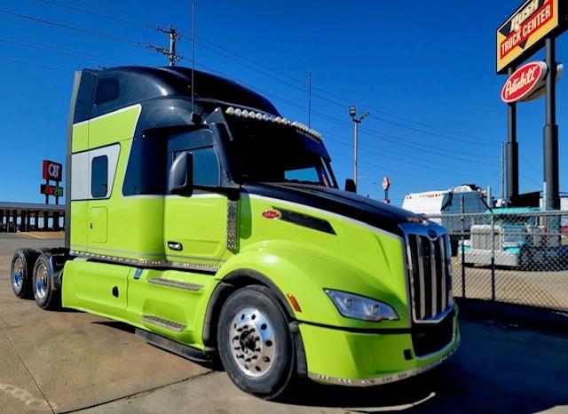 2022 Peterbilt 579-5