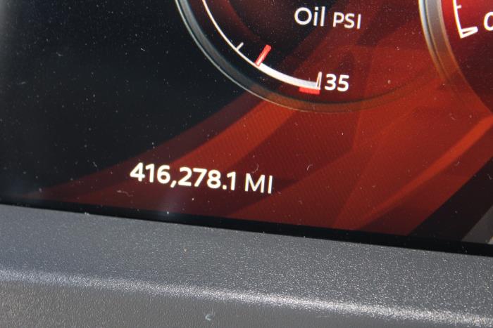 2023 Peterbilt 579-11