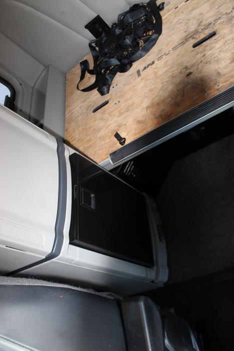 2023 Peterbilt 579-14