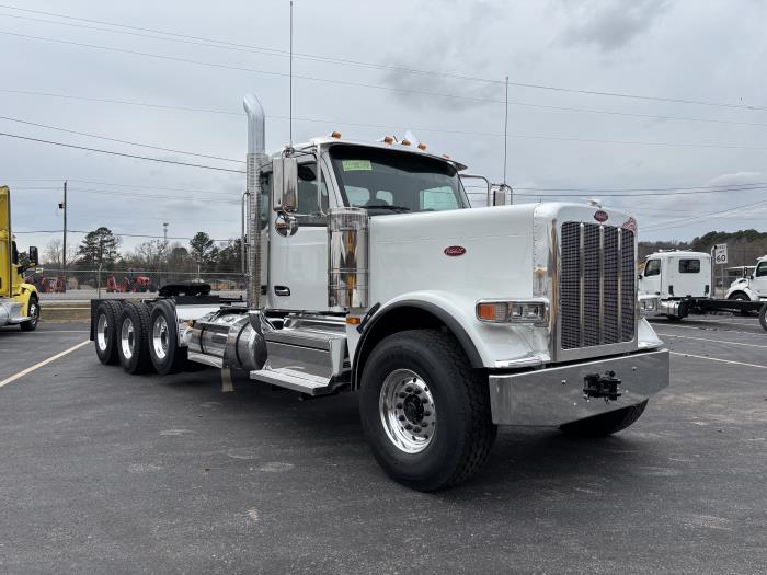 2027 Peterbilt 589-2