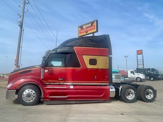 2022 Peterbilt 579-4