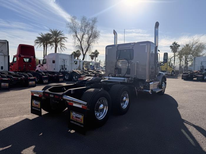 2021 Peterbilt 579-5