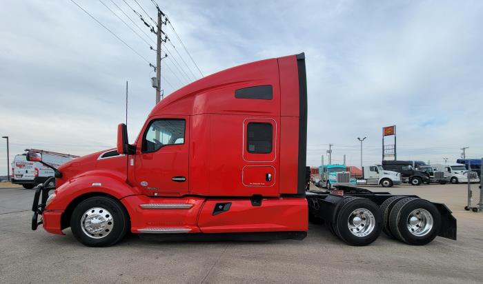 2021 Kenworth T680-4