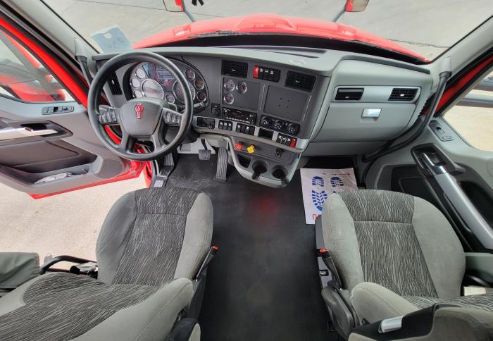 2021 Kenworth T680-14