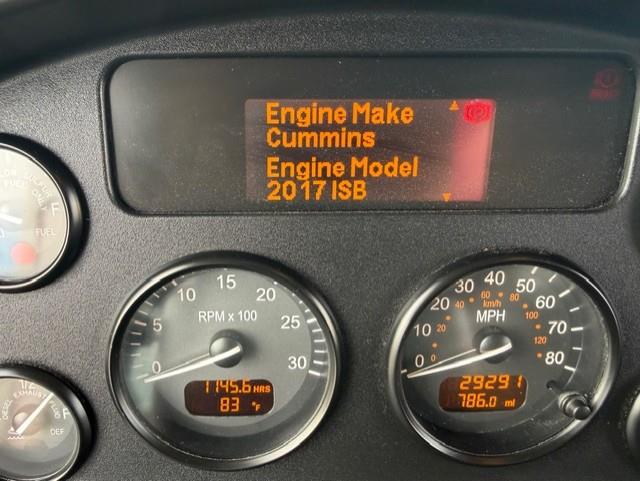 2021 Peterbilt 330-14