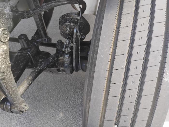 2023 Freightliner Business Class M2 106-13