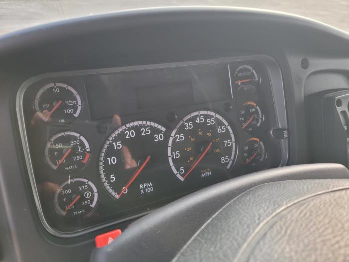 2019 Freightliner Business Class M2 106-10