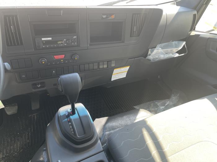 2025 Isuzu NPR-HD-10