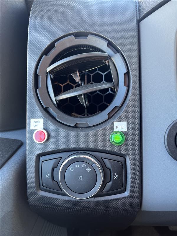 2026 Ford F-750 Regular Cab DRW 4x2 Crysteel Dump Truck for sale #1958435 - photo 17