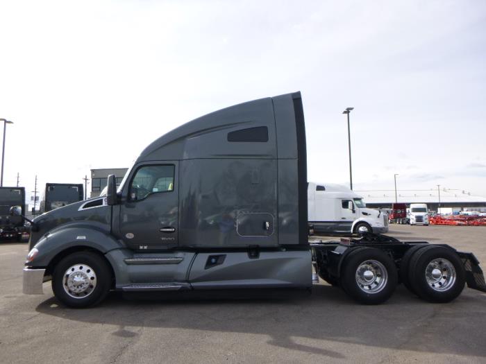 2022 Kenworth T680-2