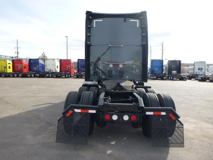 2022 Kenworth T680-4