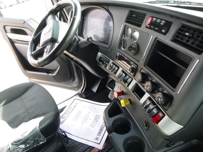 2022 Kenworth T680-14