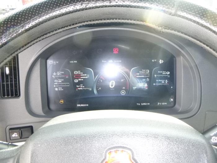 2022 Kenworth T680-15