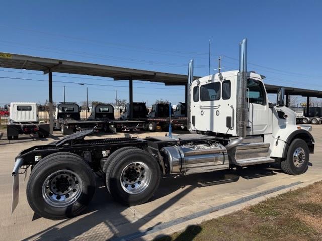 2027 Peterbilt 567-5