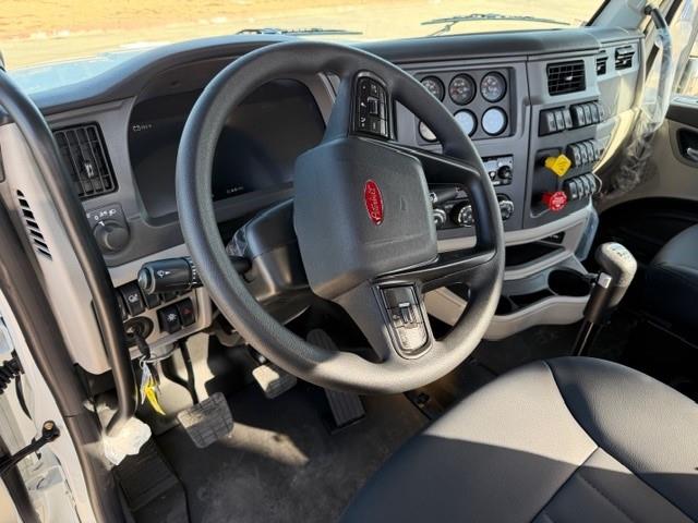 2027 Peterbilt 567-9