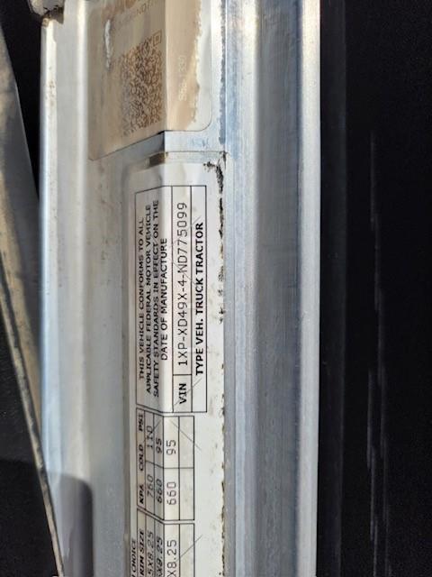 2022 Peterbilt 389-23