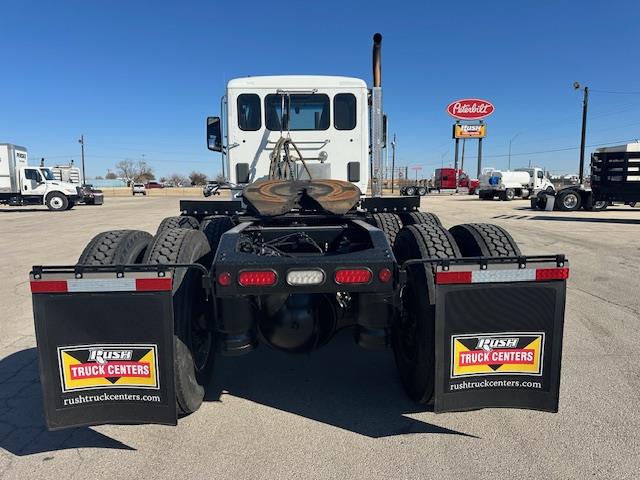 2020 Peterbilt 567-8