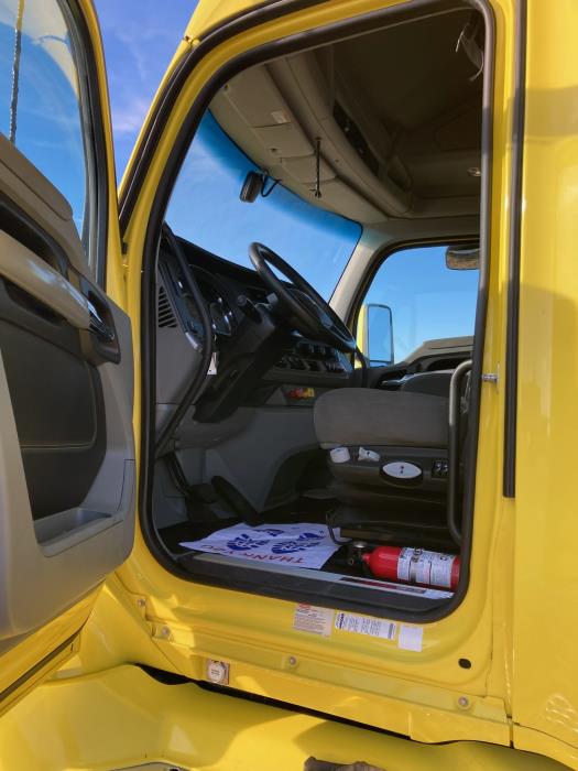 2021 Kenworth T680-15