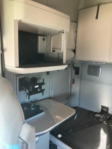 2021 Kenworth T680-19