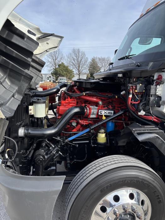 2021 International LT625-13