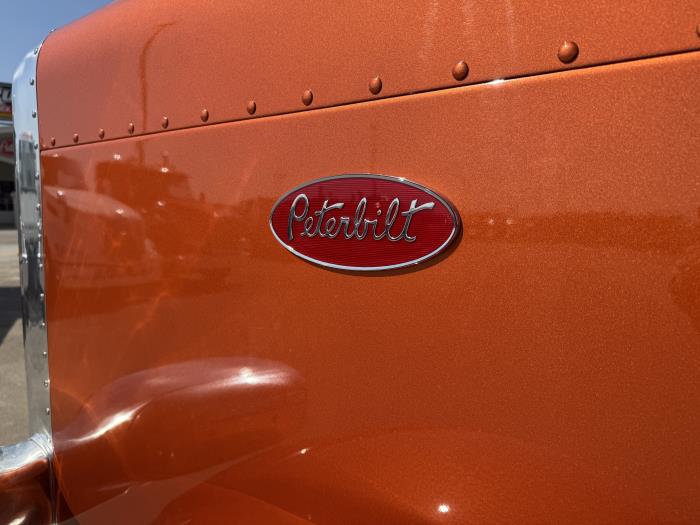 2026 Peterbilt 589-15