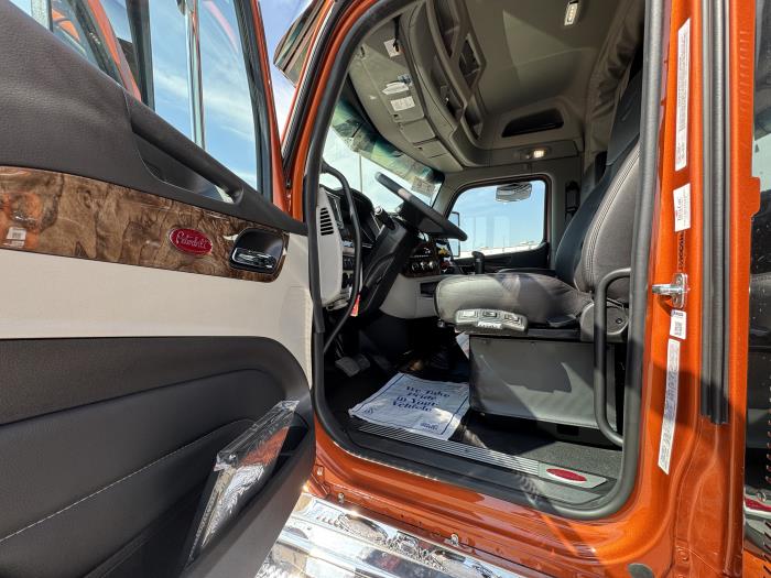 2026 Peterbilt 589-17