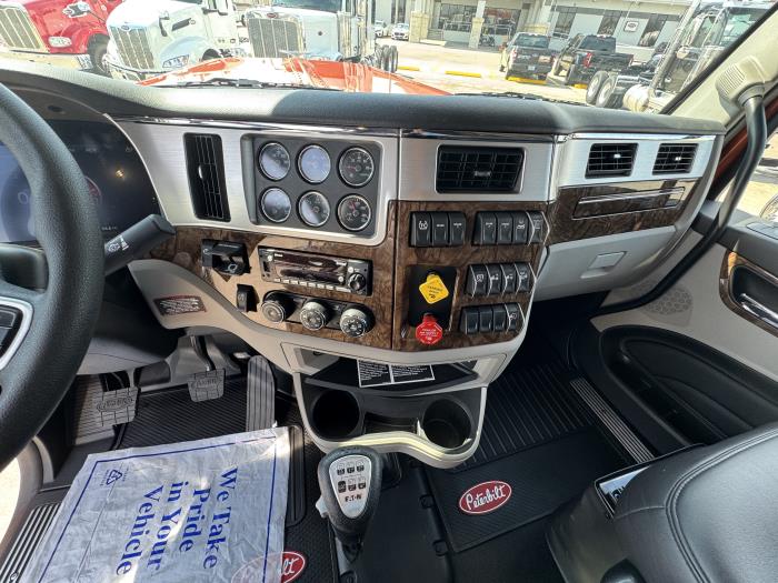 2026 Peterbilt 589-27
