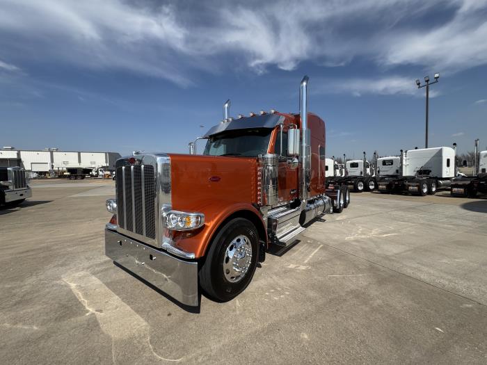 2026 Peterbilt 589-30