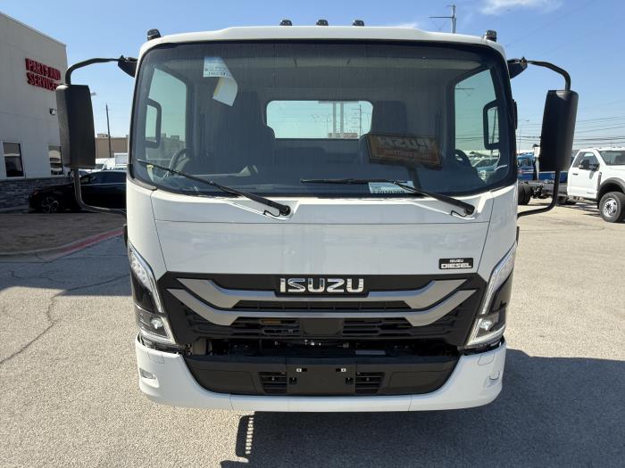 2026 Isuzu NPR-HD-8