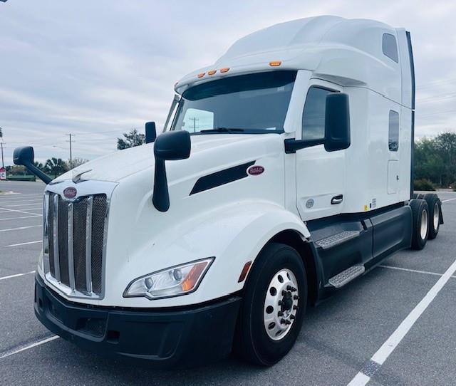 2021 Peterbilt 579-1