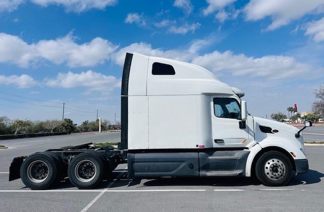 2021 Peterbilt 579-4