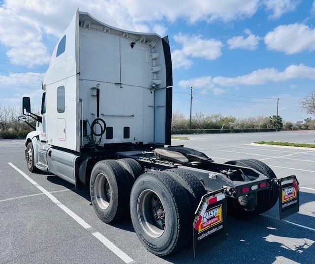2021 Peterbilt 579-7