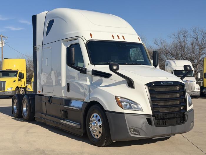 2021 Freightliner Cascadia-3