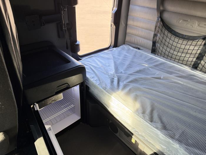 2021 Freightliner Cascadia-28