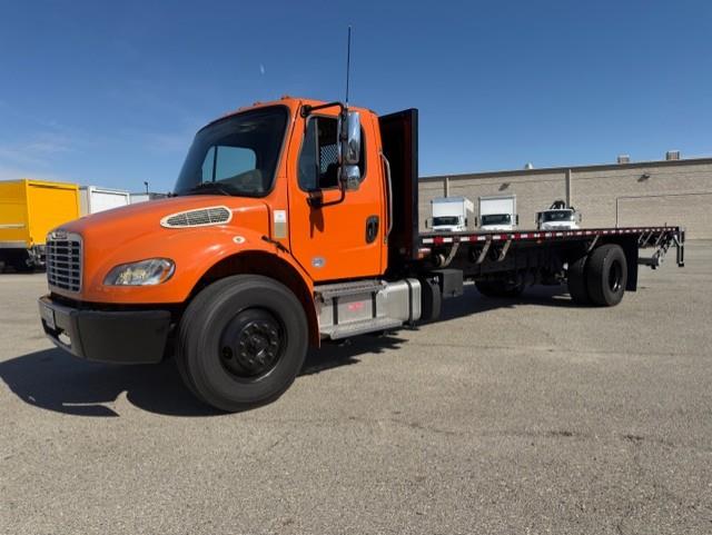 2021 Freightliner Business Class M2 106-1