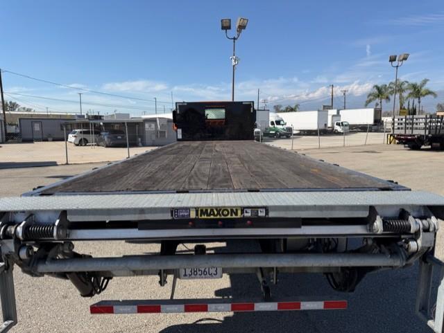 2021 Freightliner Business Class M2 106-5