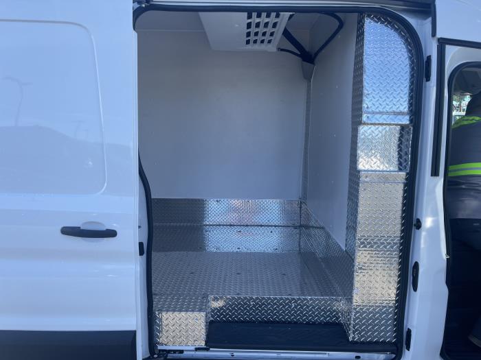 2026 Ford Transit-350-7