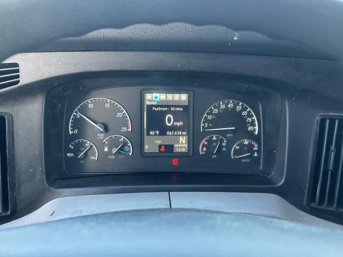 2021 Freightliner Cascadia-7